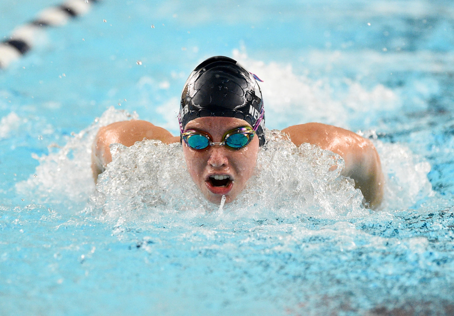 100819-qct-spt-bett-pv-swimming-026a.JPG